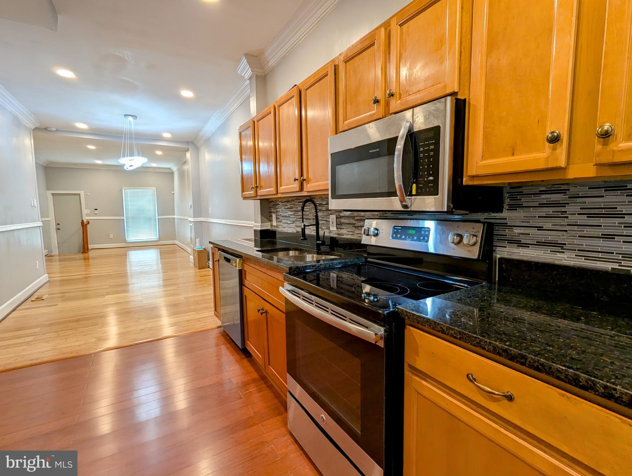 MILL HILL - Residential