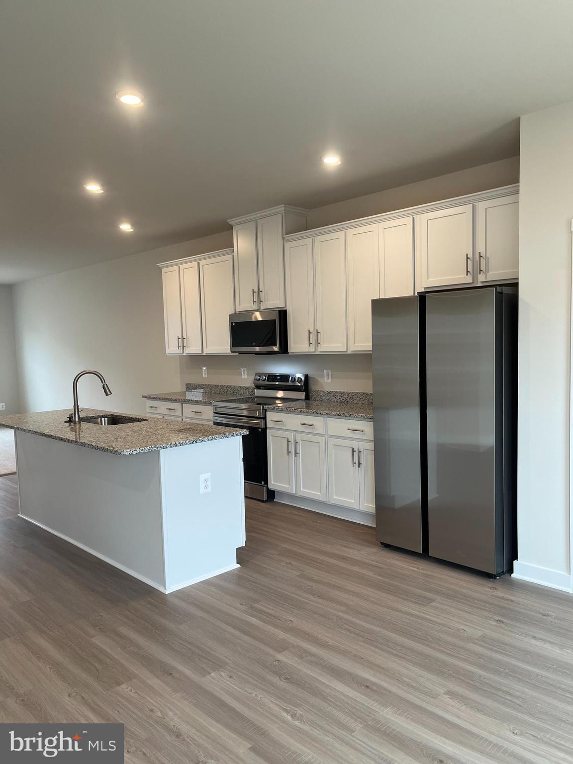 SOUTH BROOK - Residential Lease