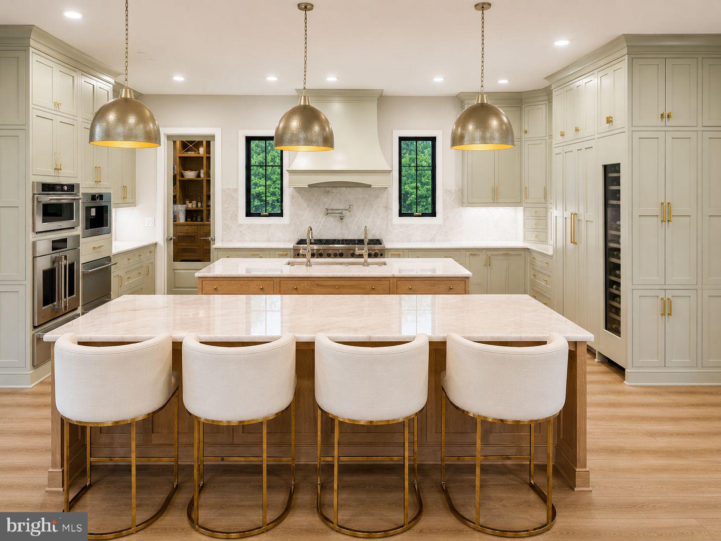 ROUND BAY - Residential