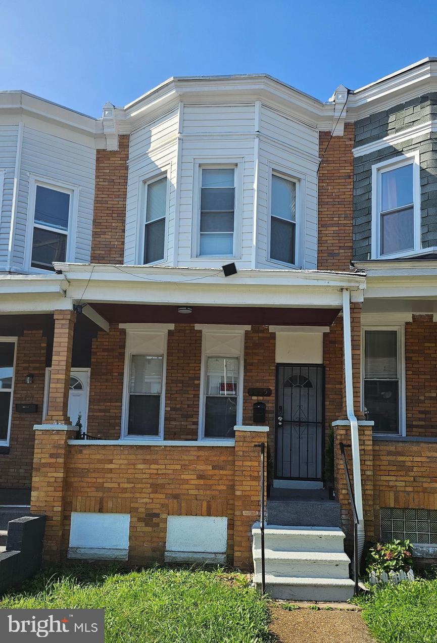 Renovated 3BR, 2.5 Bath interior townhome for Sale! No Ground Rent! Seller Offering $5,000.00 towards buyers closing cost. Move in Ready. Home features large main living dining room, spacious eat in kitchen with tile flooring, stone countertops, stainless appliances new vinyl plank flooring all three levels except kitchen.  This home offers an exterior deck off the kitchen, great place to relax or and enjoy time outside. The Upper-Level has 3 Bedrooms, the Primary Bedroom has Bay window and two closets, the other two bedrooms decent size. The hall bath features Tub/Shower with Stone Tile Walls.  In the Lower-Lower Offers a Spacious room that could be used as a bedroom or office, features a large storage closet, washer dryer closet, beautiful renovated full bath with shower. The back of the house features a storage or room to enter the property from the back yard. The yard is fenced on two sides and has a parking space for 1 car.  Additional parking spots are available in the back of the property. Close to bus lines, schools, golf course, & park.  The property is also on the market for rent if you're looking to lease for now.