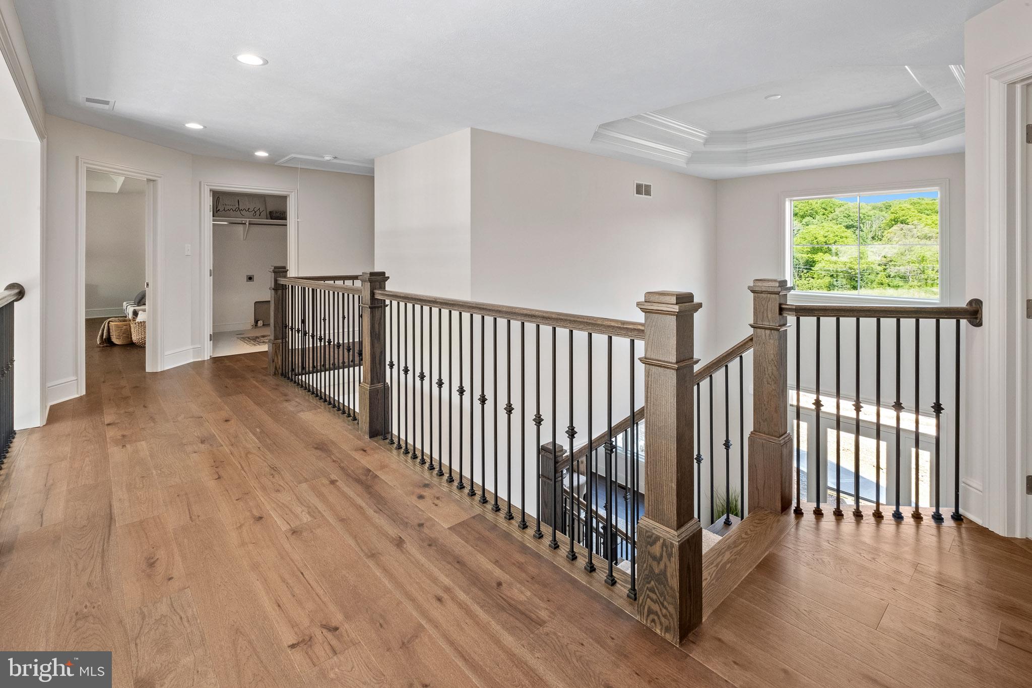 OAKWOOD - Residential