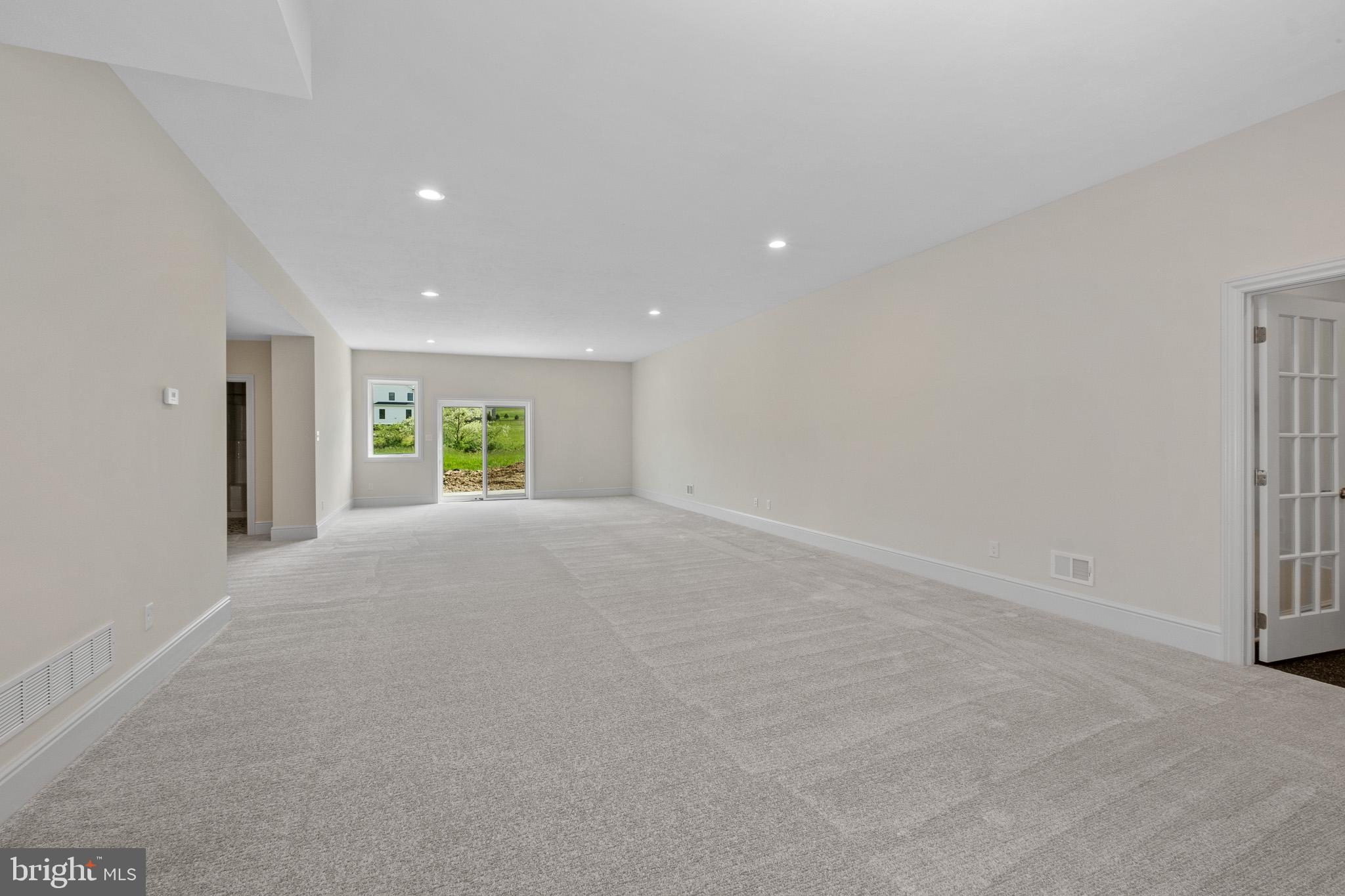 OAKWOOD - Residential