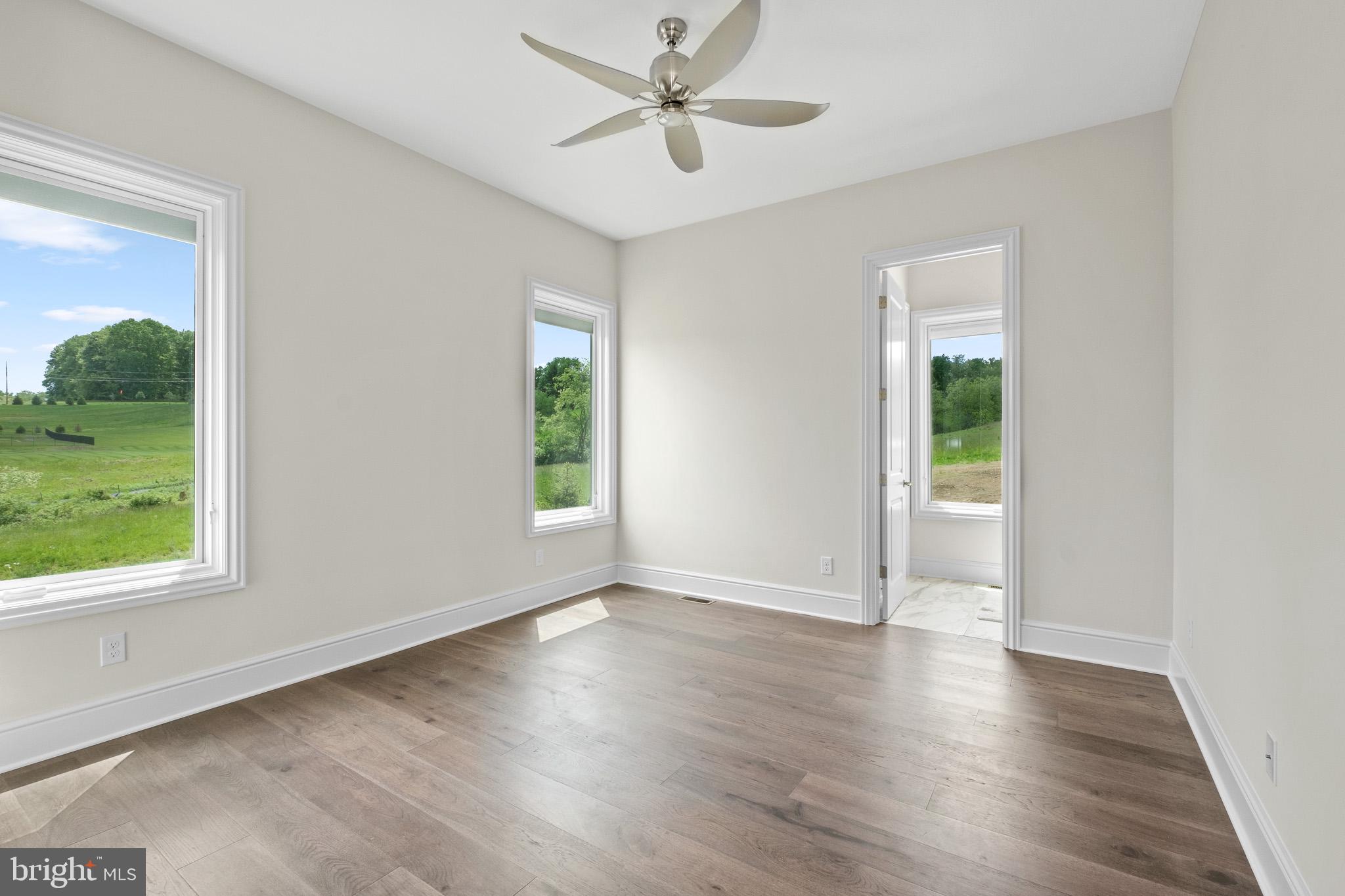 OAKWOOD - Residential