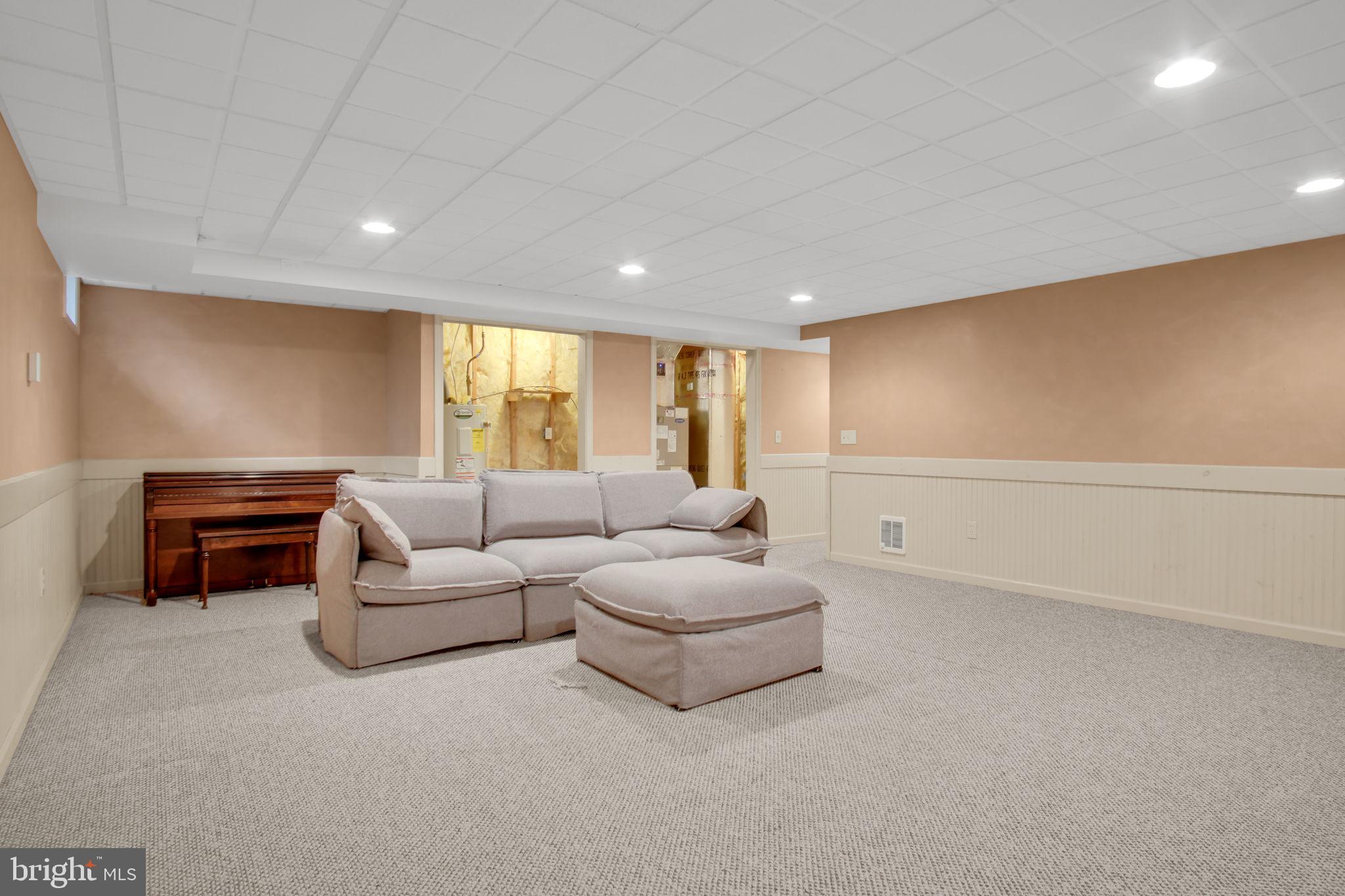 BEACON HILL - Residential