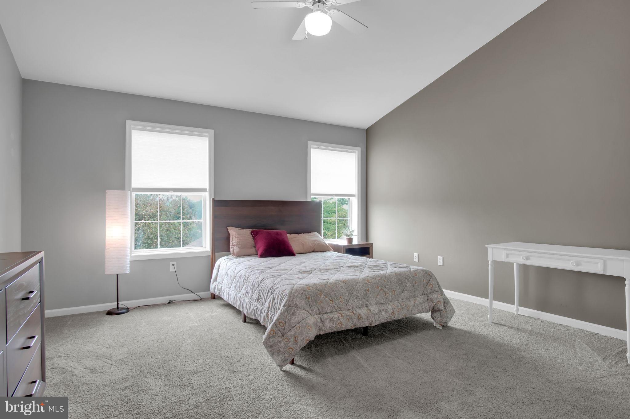 BEACON HILL - Residential