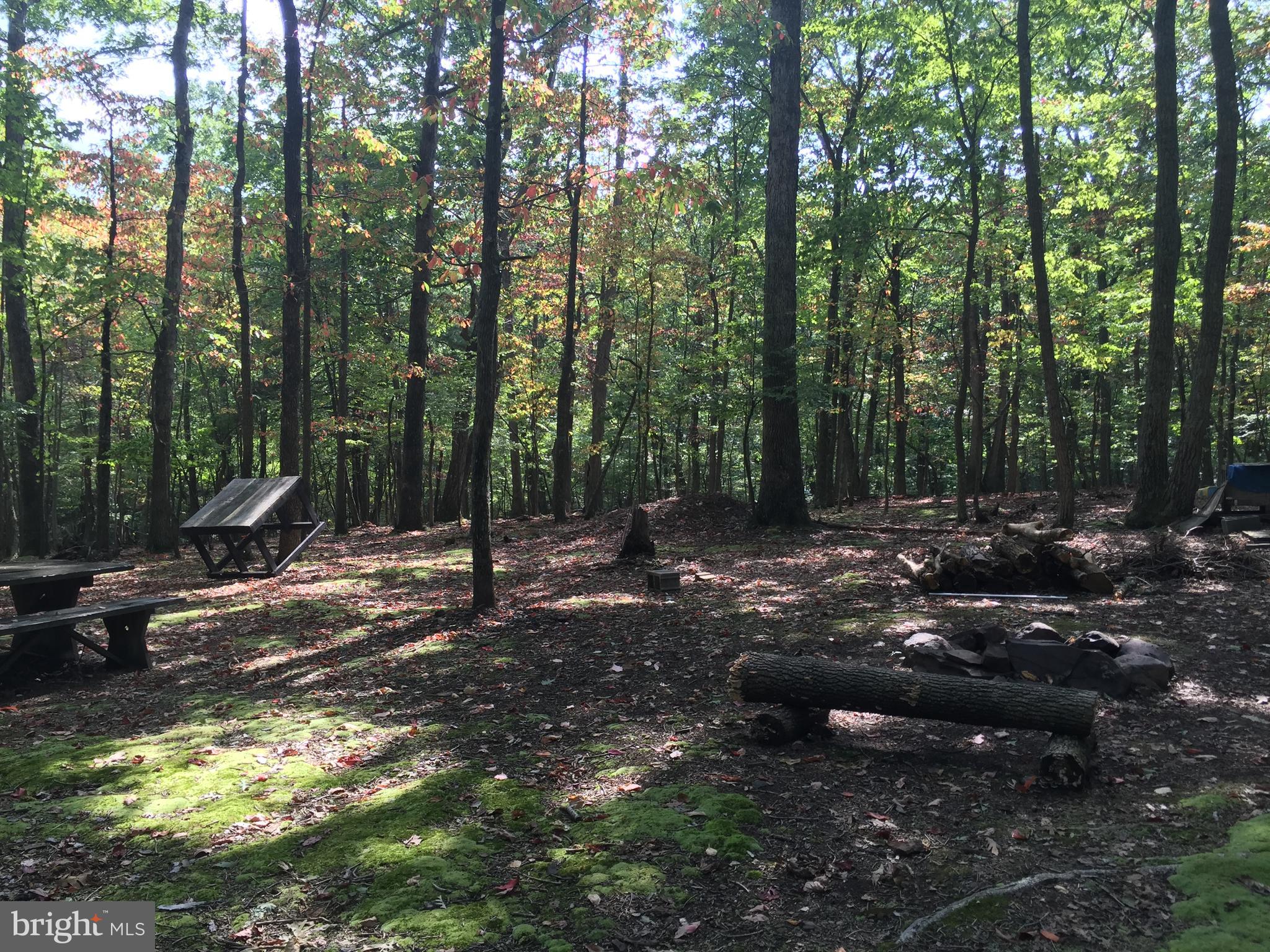 RIVER RIDGE - Land