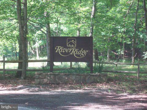 RIVER RIDGE - Land