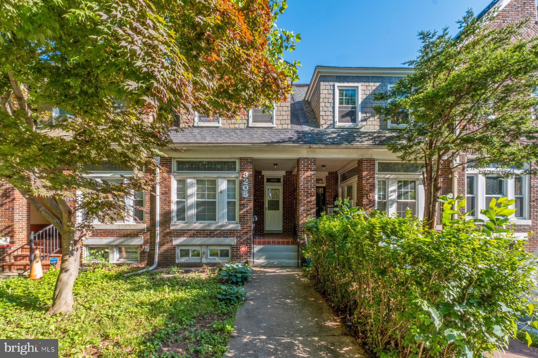 This property is part of a larger portfolio. Please contact for more details regarding associated listings. Closings will need to be coordinated with the other properties in the portfolio but may sell to individual buyers. Seller will only accept offers from serious buyers who can align with that timeline.