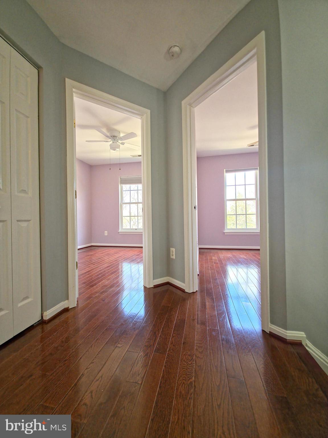 SOUTH RIDING - Residential