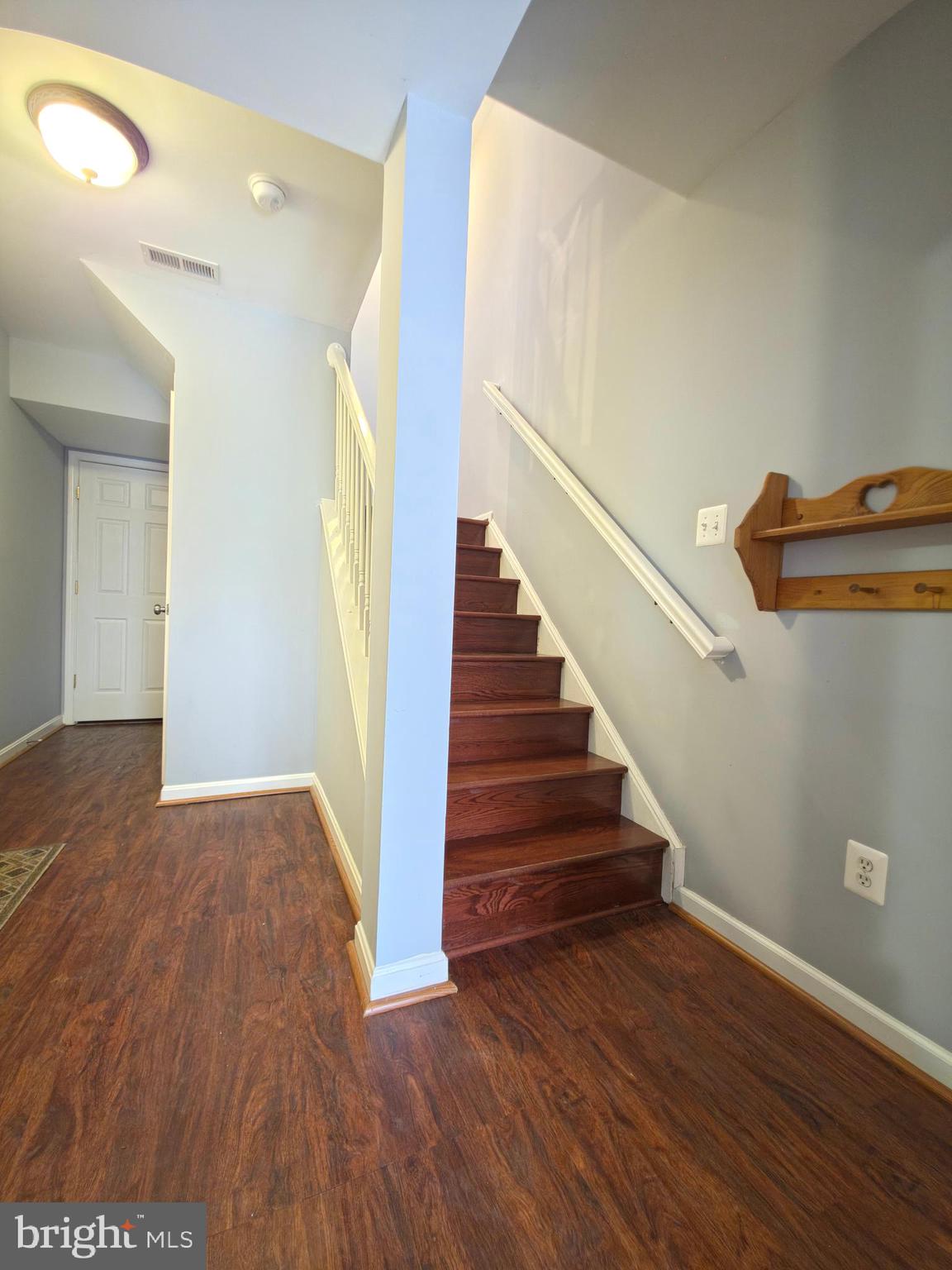 SOUTH RIDING - Residential