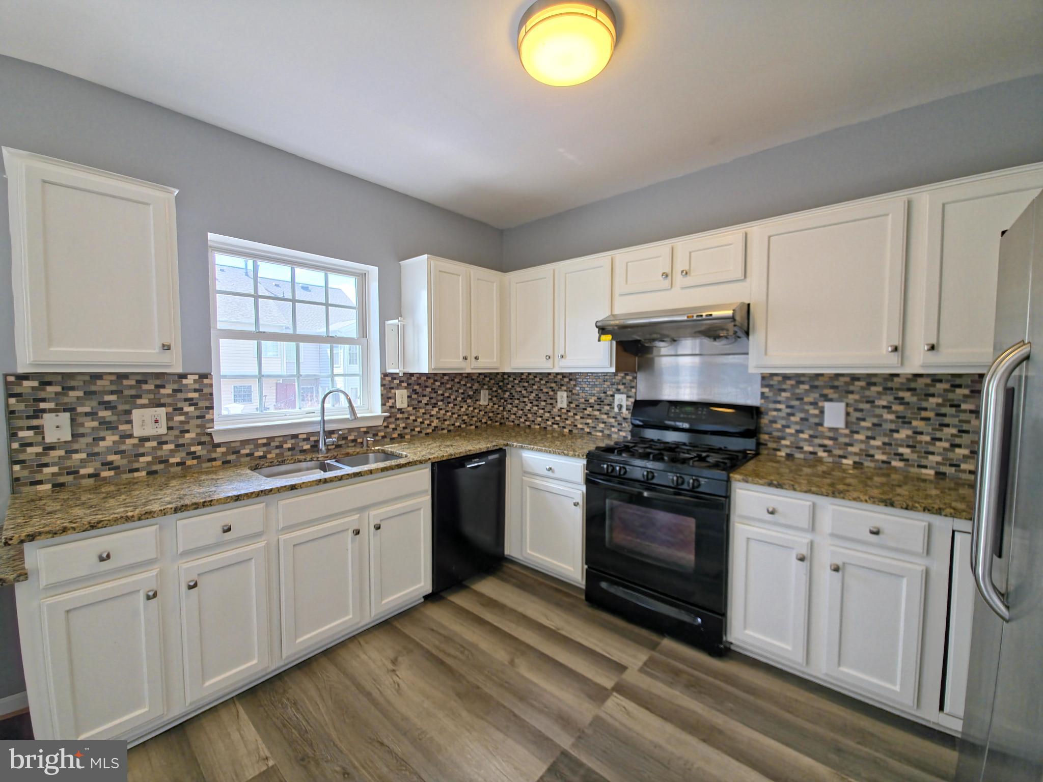 SOUTH RIDING - Residential