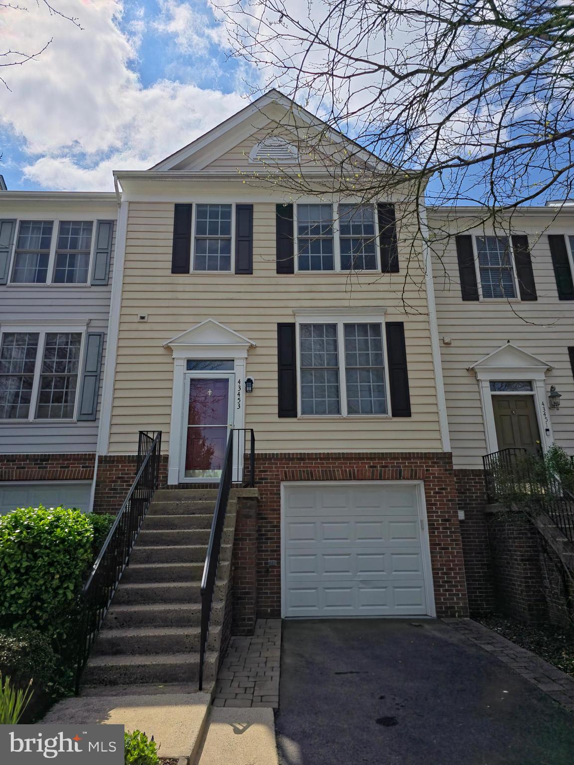 Beautifully Updated 3 BR, 2 Full & 2 Half Bath TH in Popular SR!  Owner has put over $65k in Recent Upgraded, including Solid hardwood flooring, Solid Hardwood staircases, Spa-Like Baths, no-maintenance Trex Deck, and a Stone Patio! Gourmet Kitchen Incl New kitchen flooring, Granite Counters. Wide Plank HWs Grace the Living/Dining/Family Room, Upgraded Lighting. Convenient 1 Car Garage, Close to Pool, Tennis & School! Welcome Home!