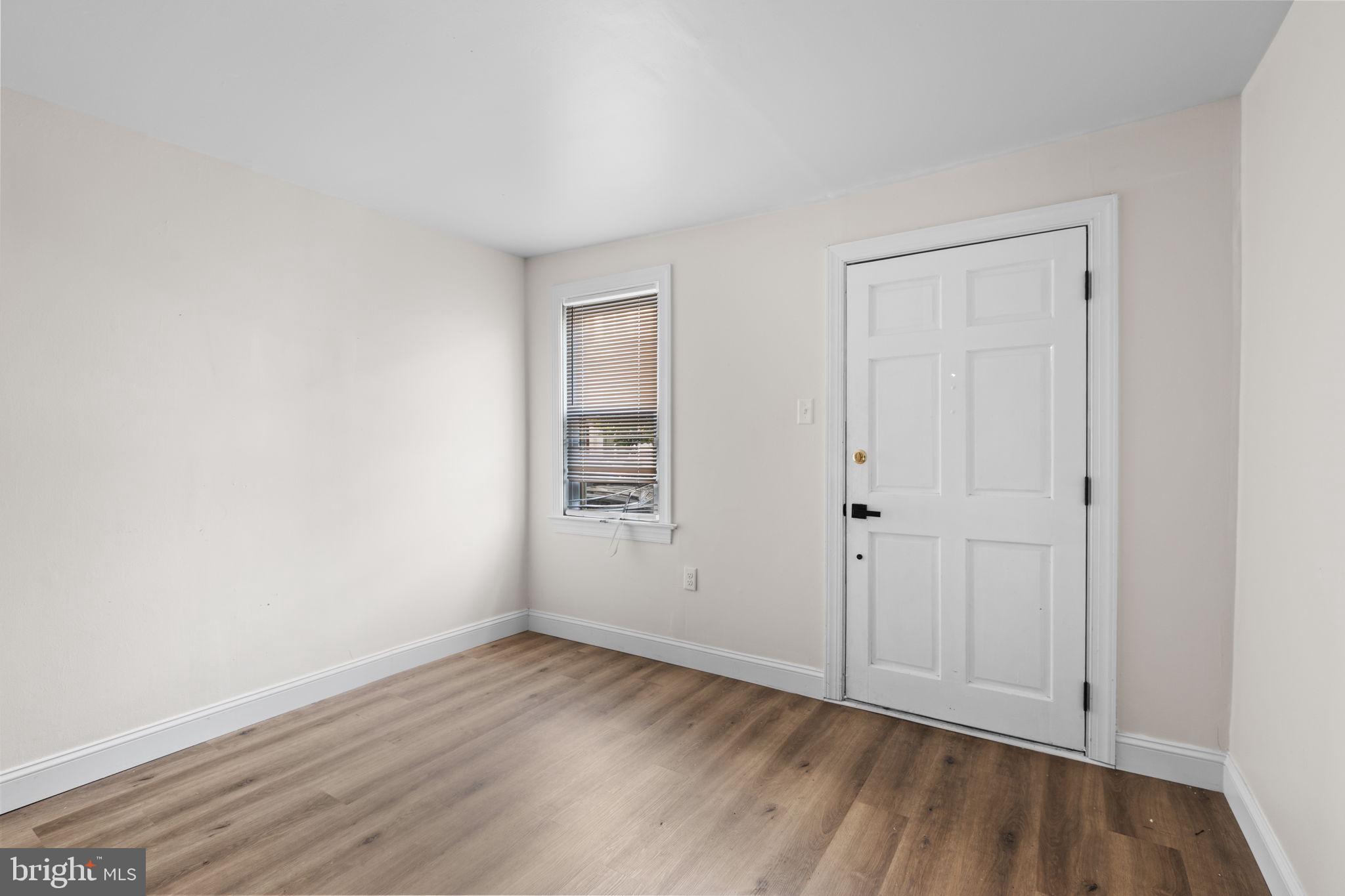 CAMDEN CROSSING - Residential