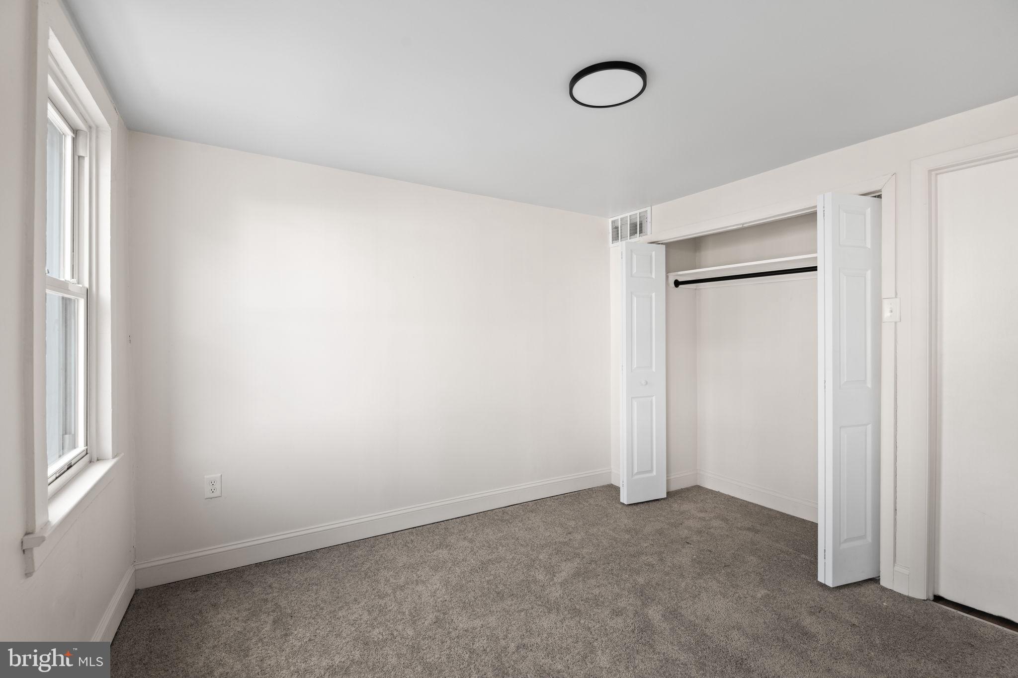 CAMDEN CROSSING - Residential