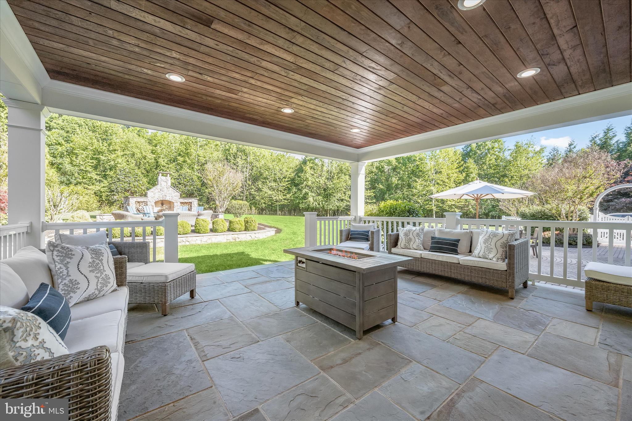CLARKS MEADOW - Residential