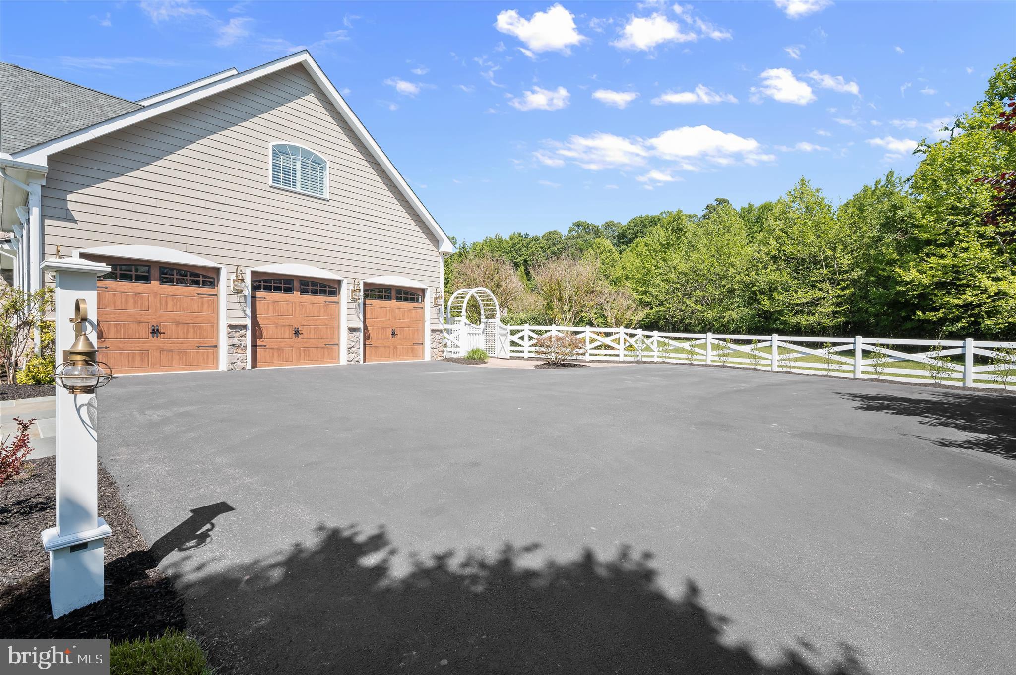 CLARKS MEADOW - Residential