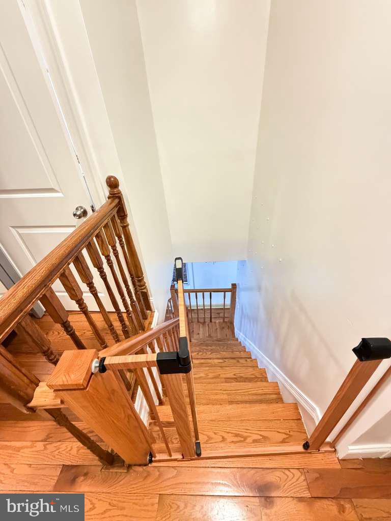 BRIDESBURG - Residential