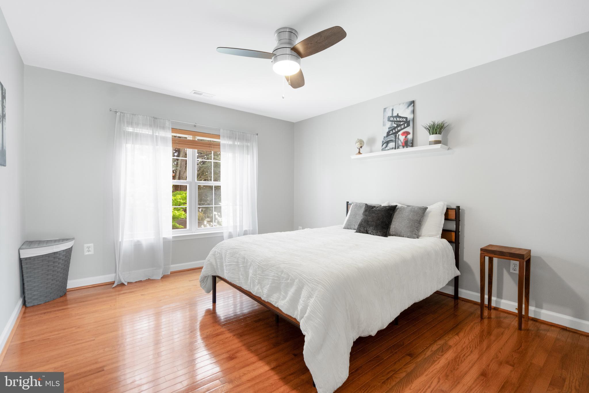 LEESBURG TOWN - Residential