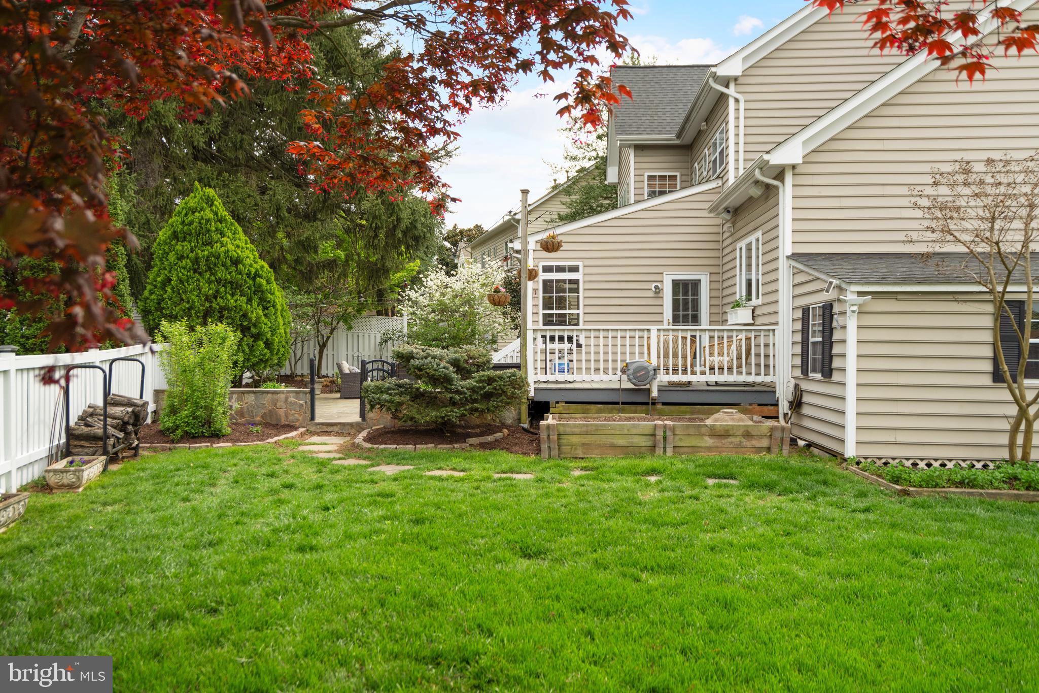 LEESBURG TOWN - Residential