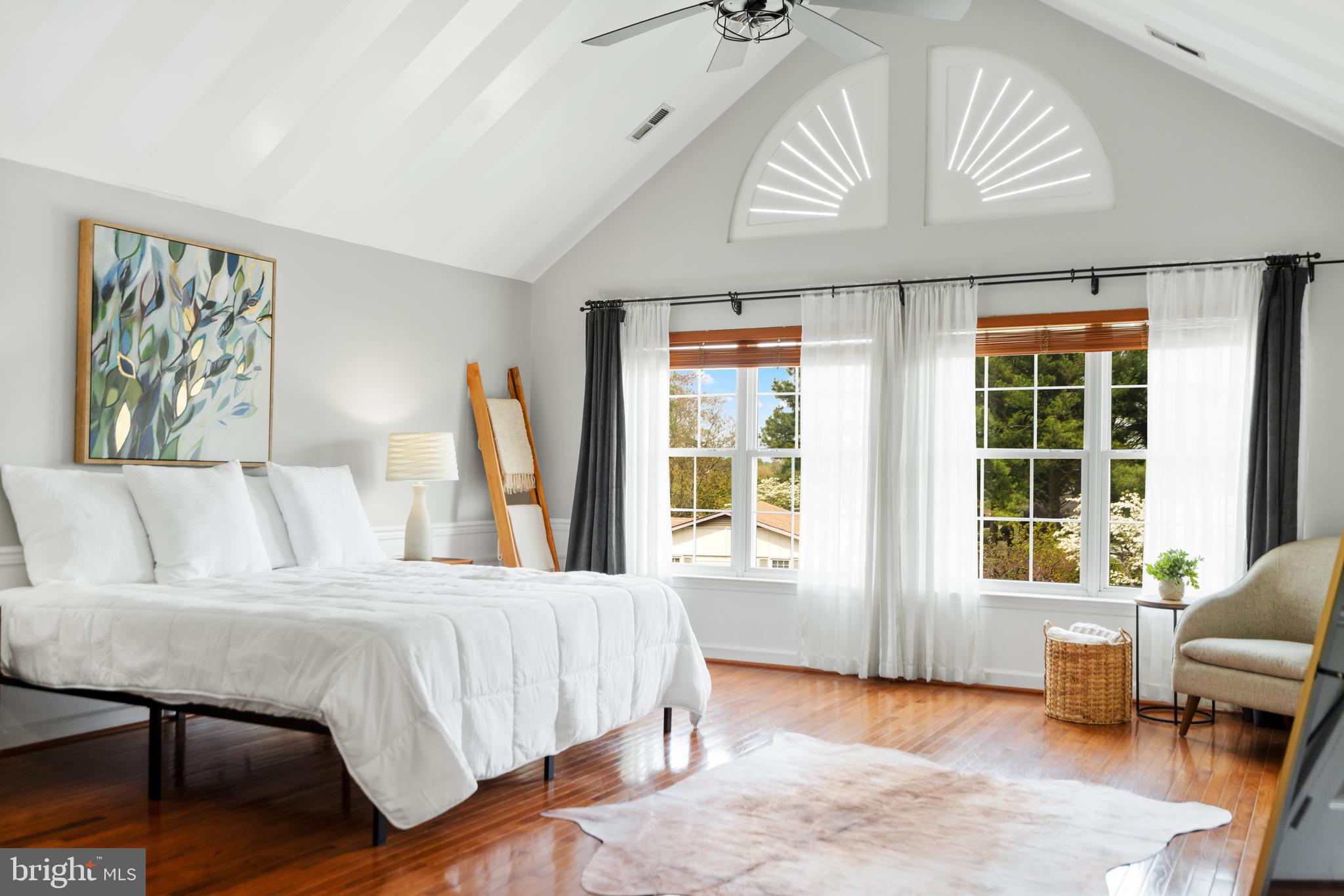 LEESBURG TOWN - Residential