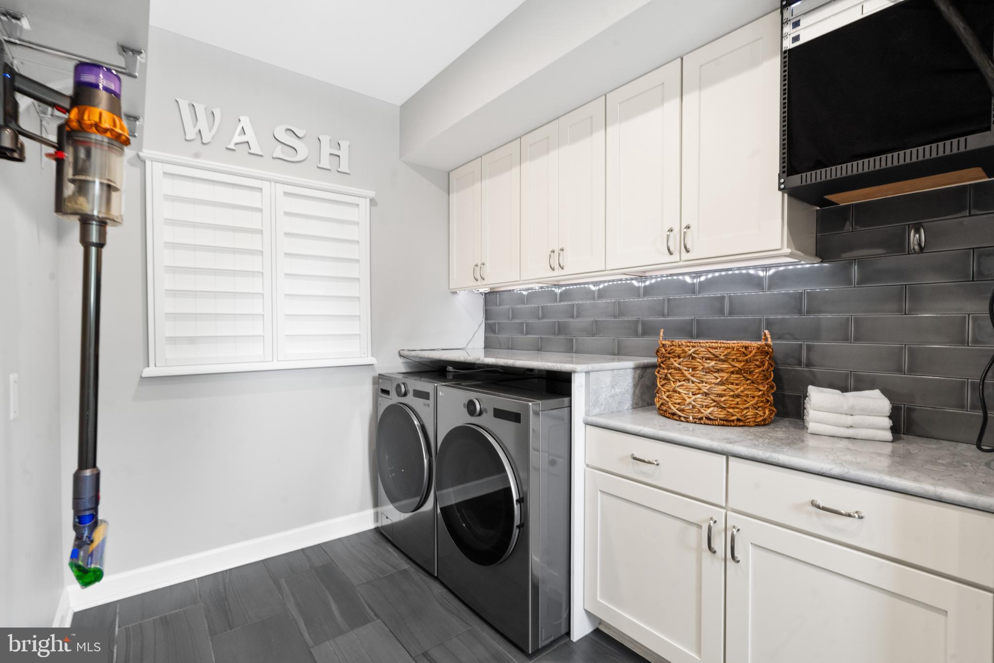 LEESBURG TOWN - Residential