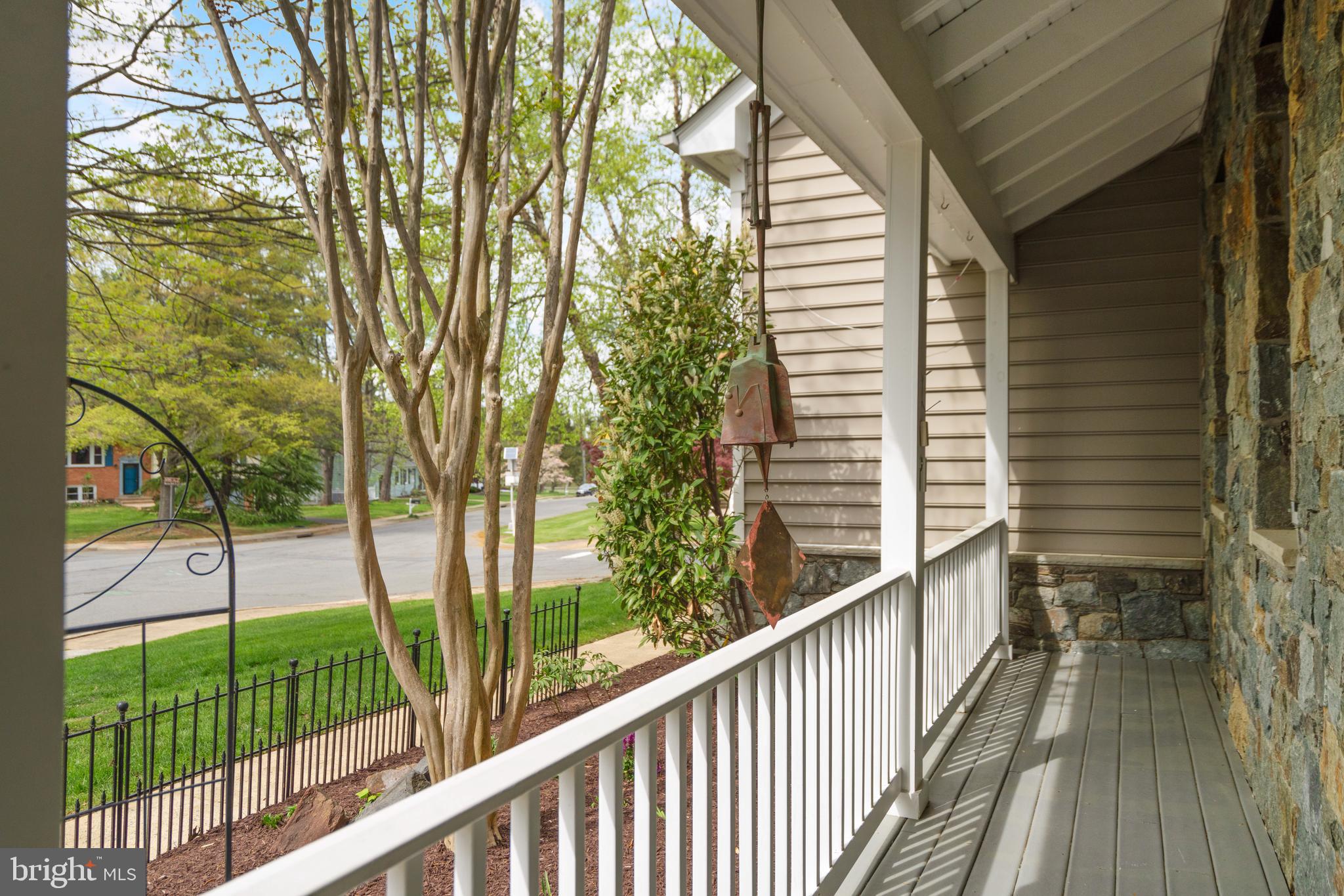 LEESBURG TOWN - Residential