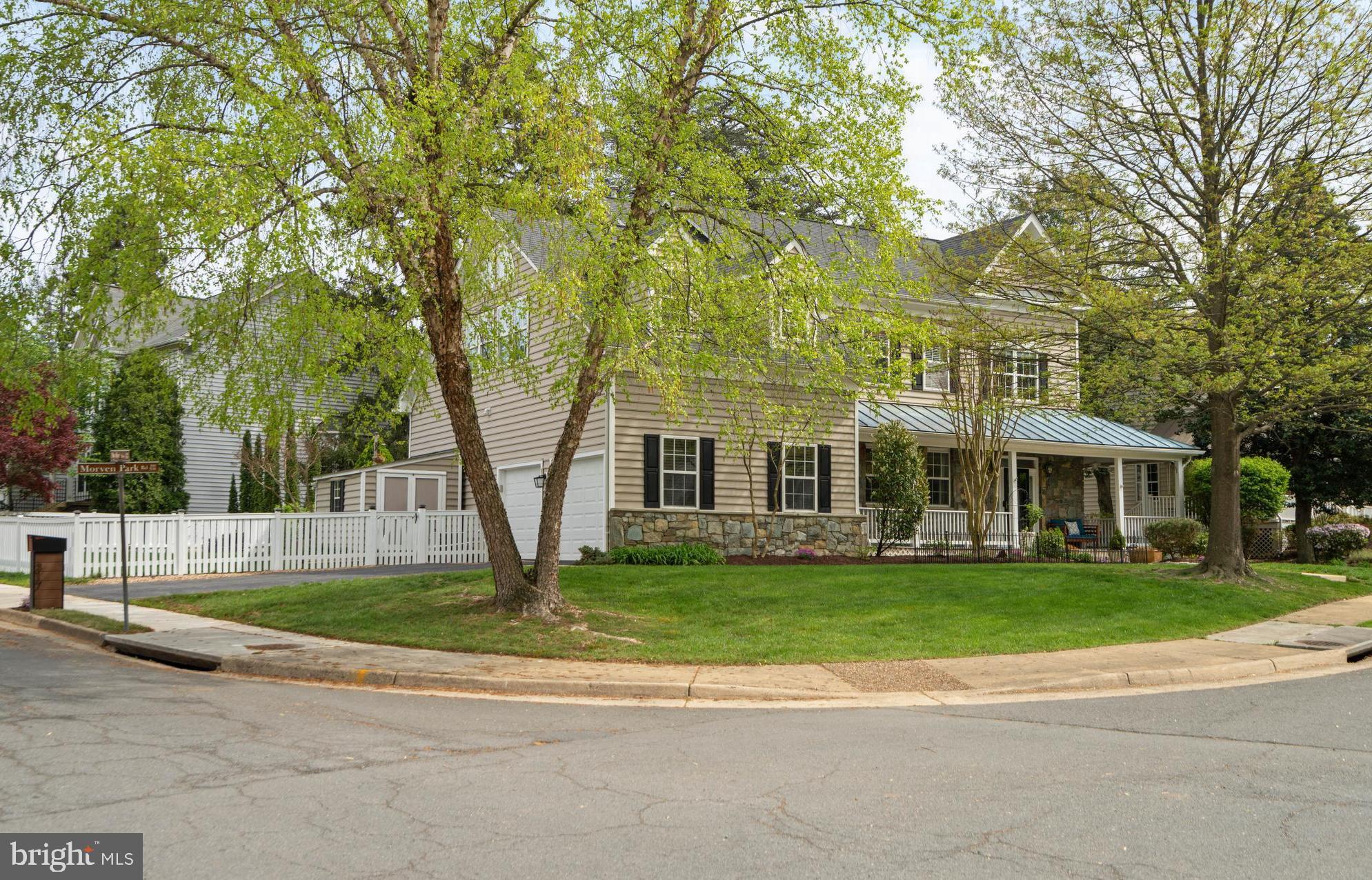 LEESBURG TOWN - Residential
