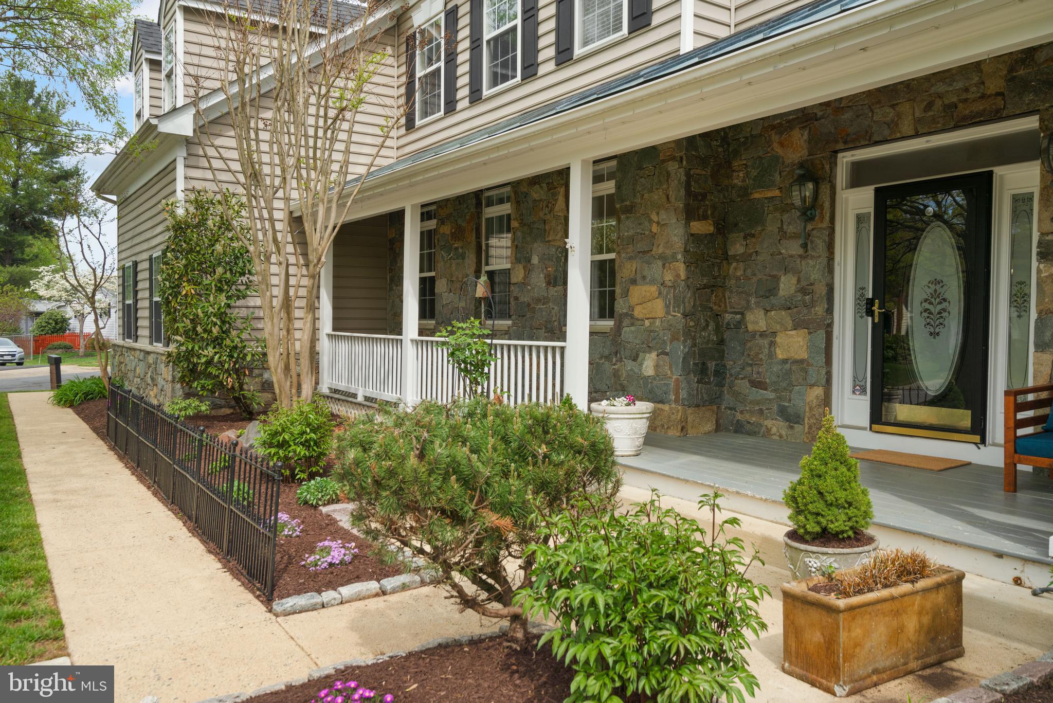 LEESBURG TOWN - Residential