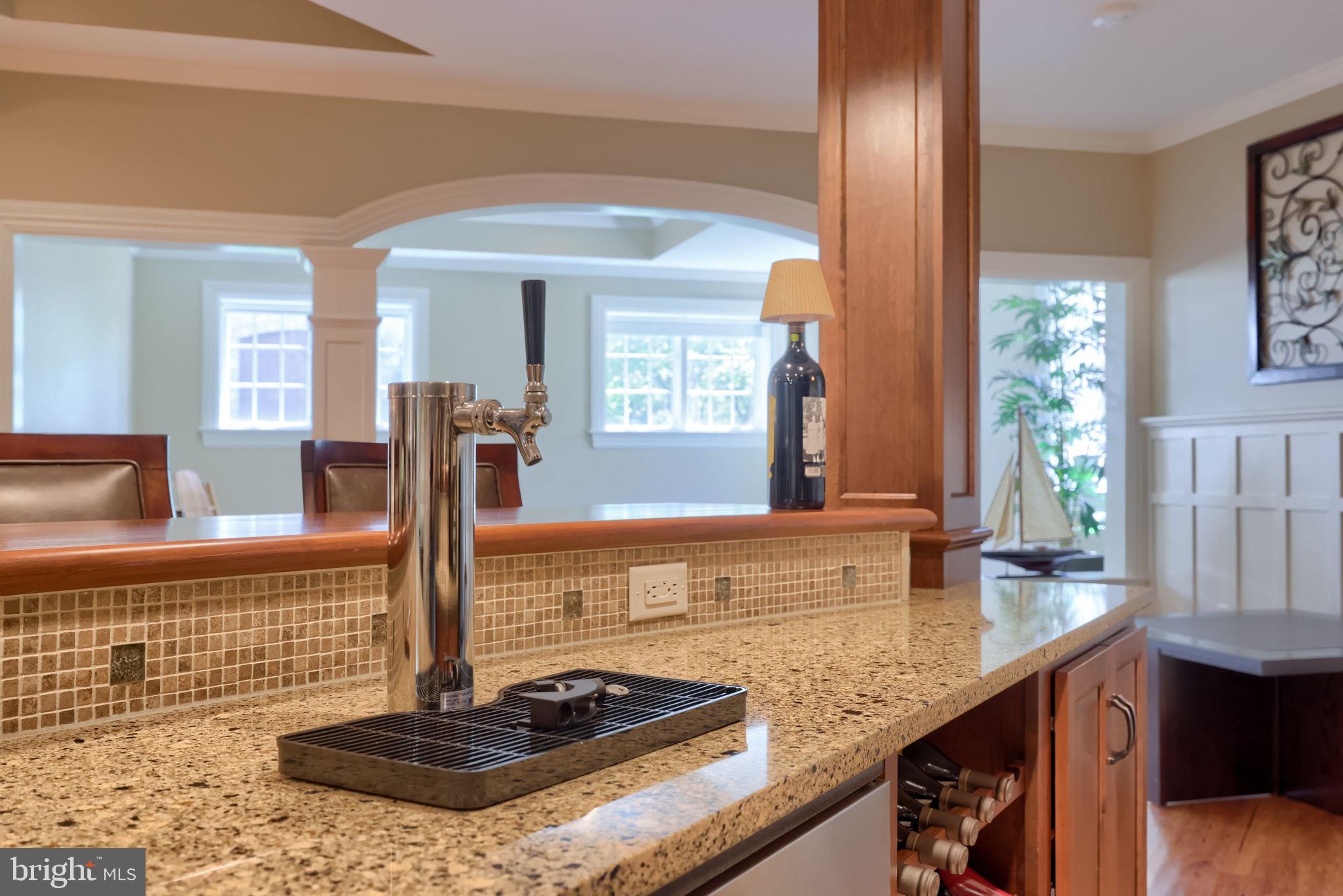 WELLESLEY MANOR - Residential