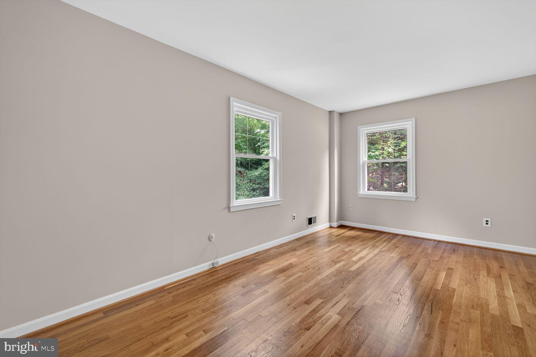 POTOMAC WOODS - Residential