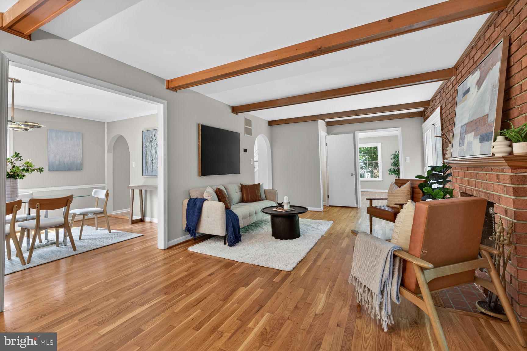 POTOMAC WOODS - Residential