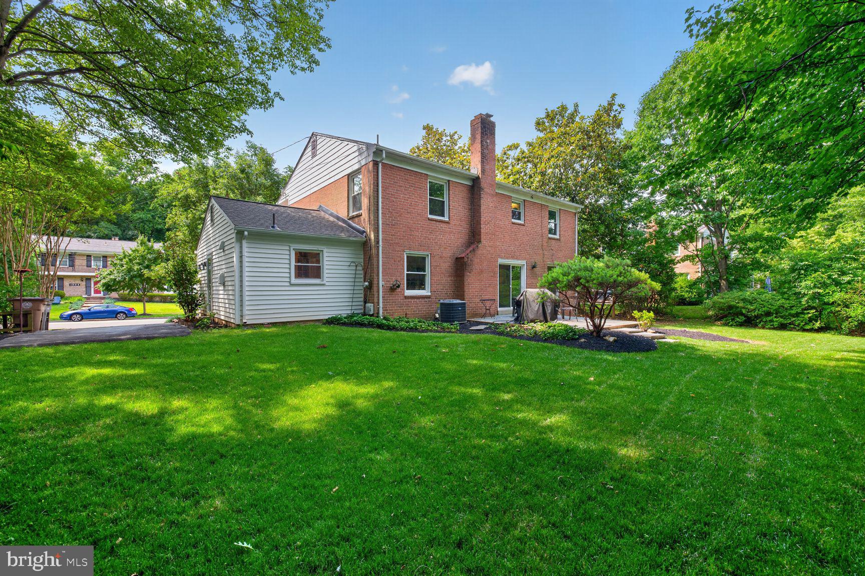 POTOMAC WOODS - Residential
