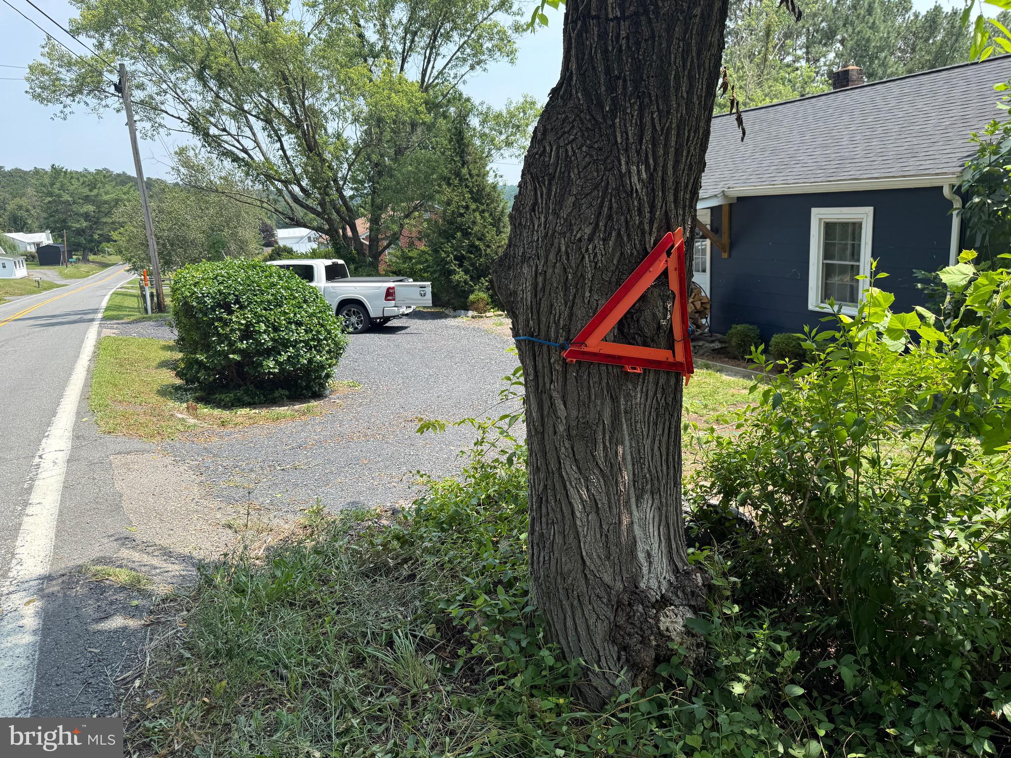 NEIGHBORHOOD - Residential