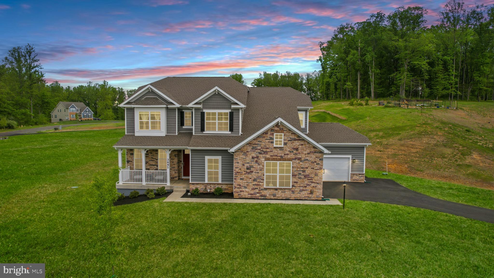 WOODED RUN ESTATES - Residential