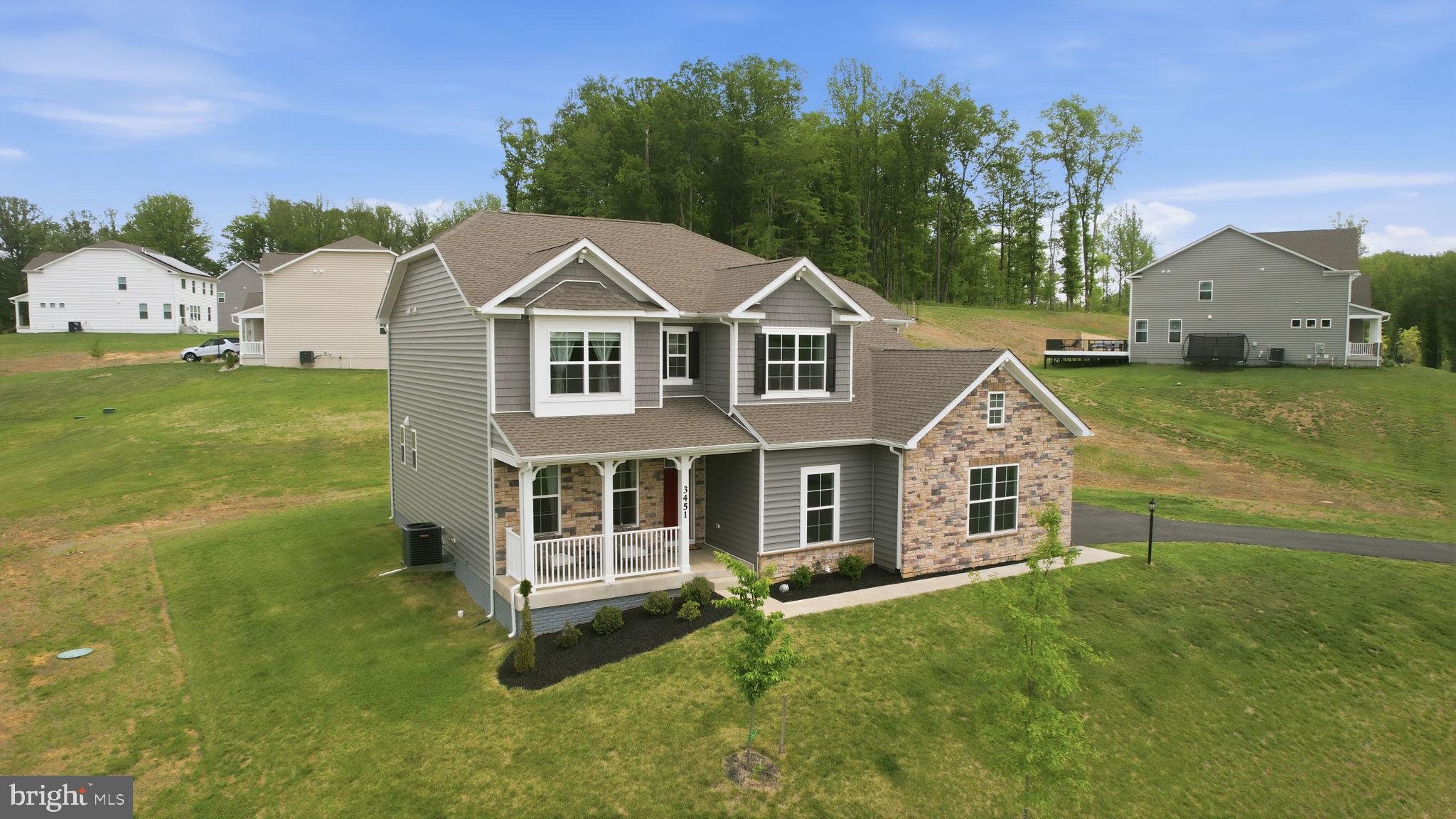 WOODED RUN ESTATES - Residential