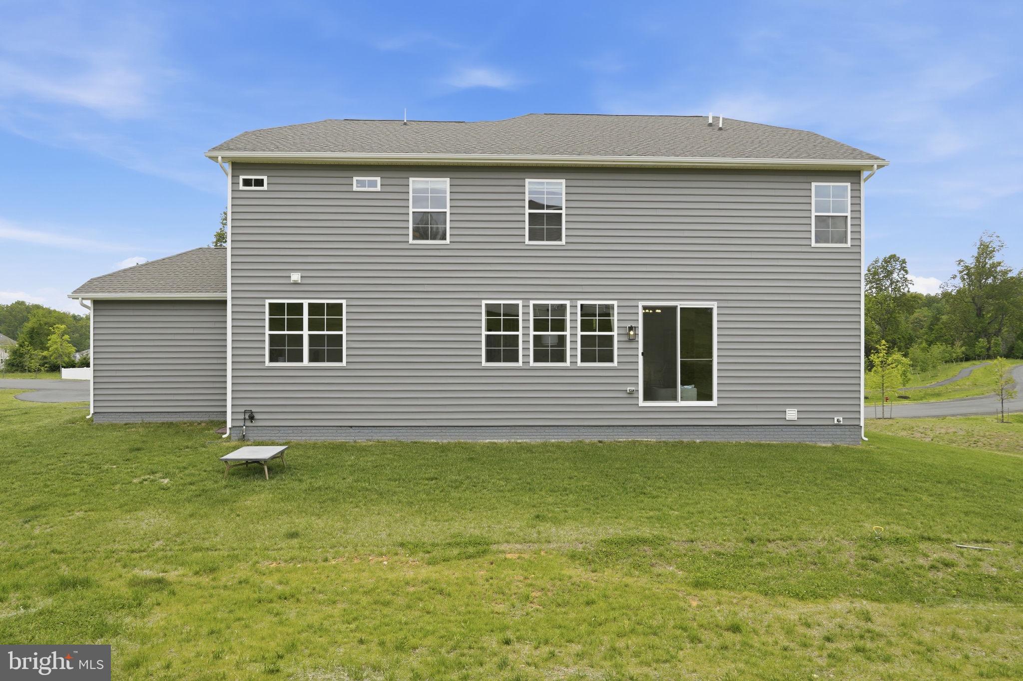WOODED RUN ESTATES - Residential