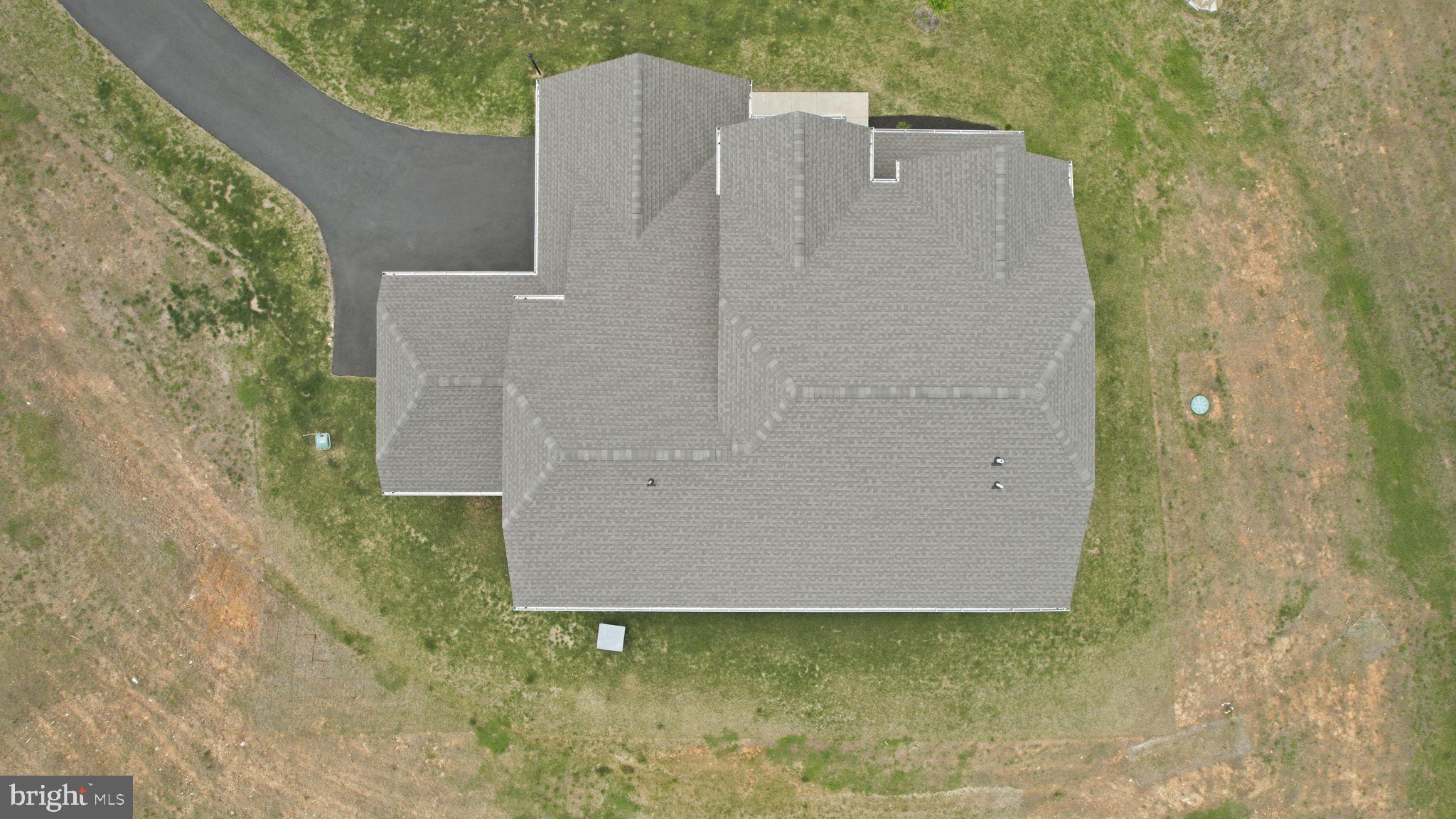 WOODED RUN ESTATES - Residential