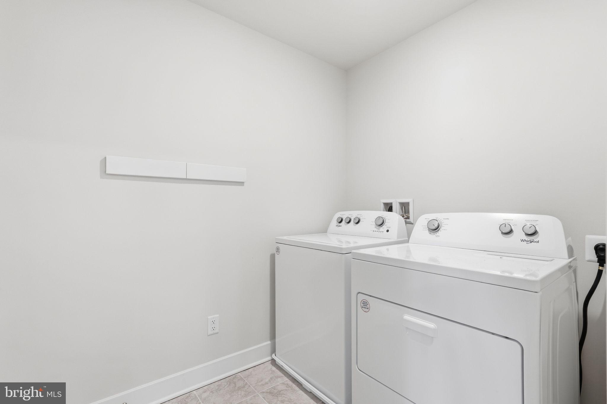 WOODED RUN ESTATES - Residential