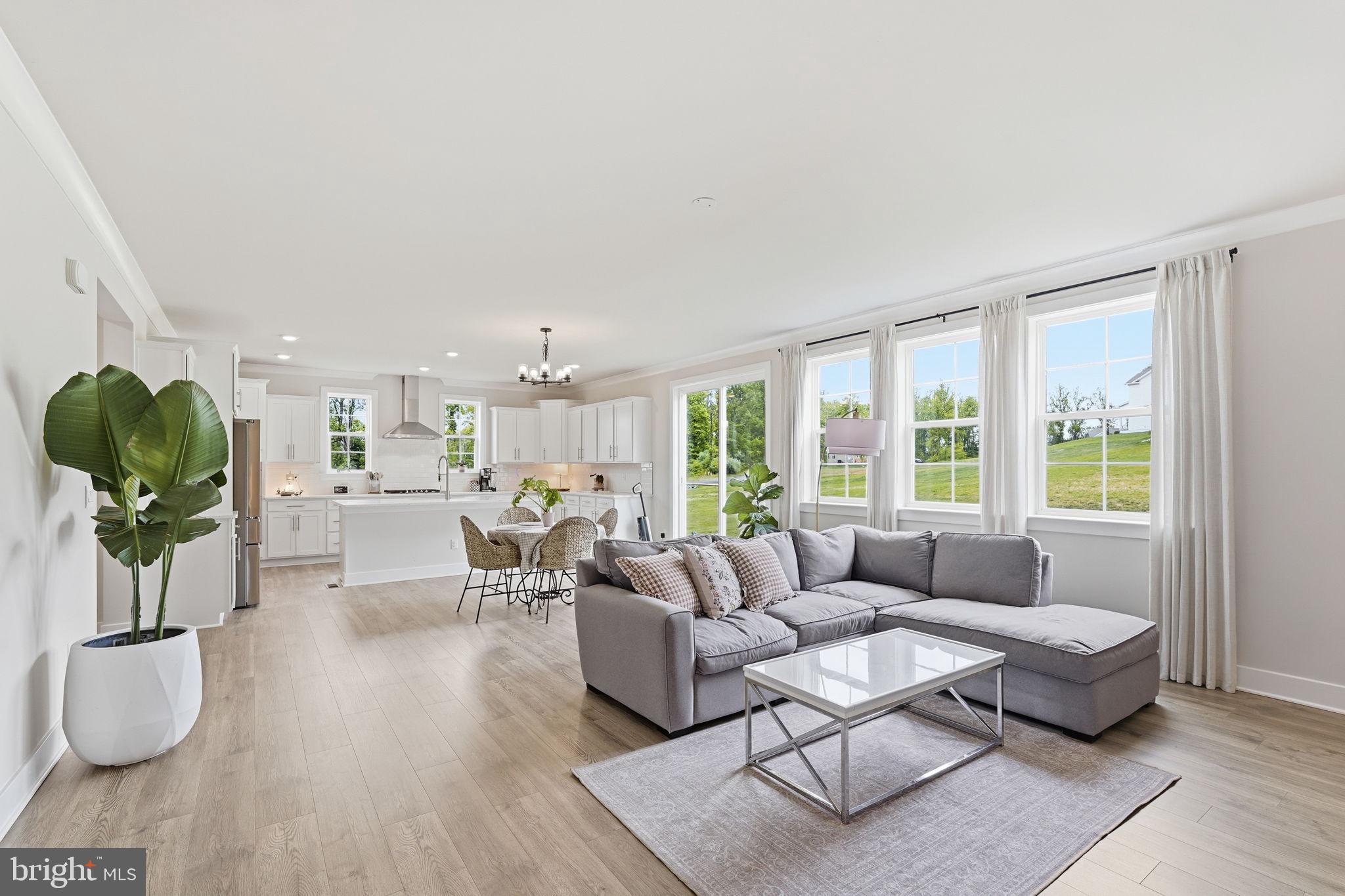 WOODED RUN ESTATES - Residential