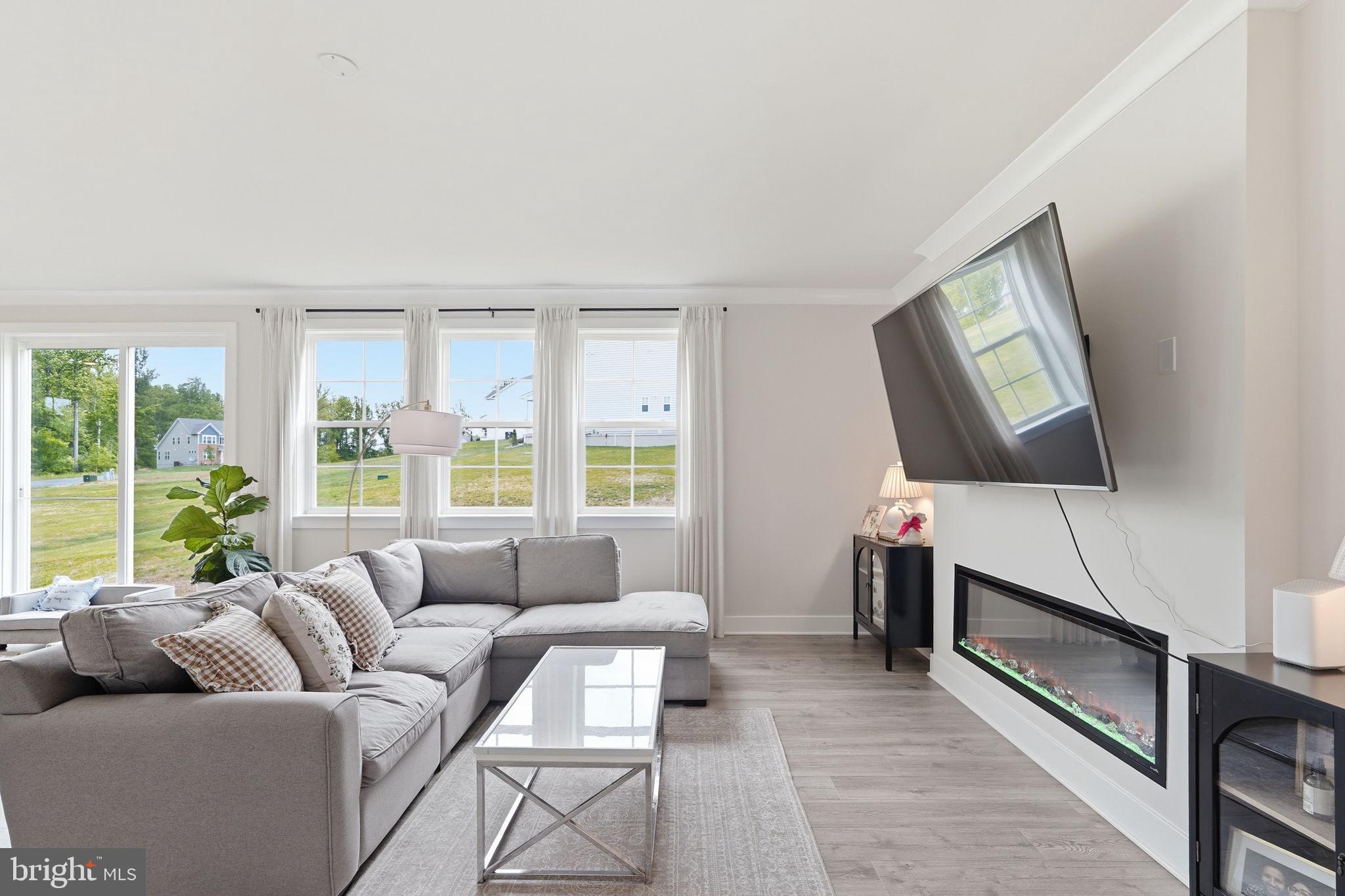 WOODED RUN ESTATES - Residential