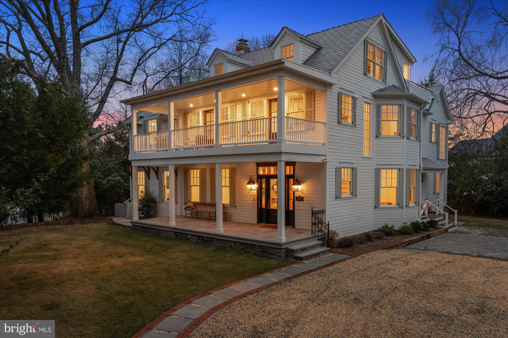 ARLINGTON - Residential