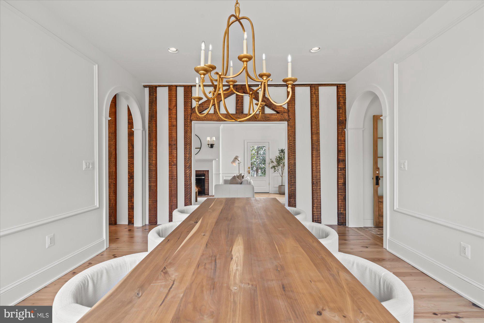 ARLINGTON - Residential
