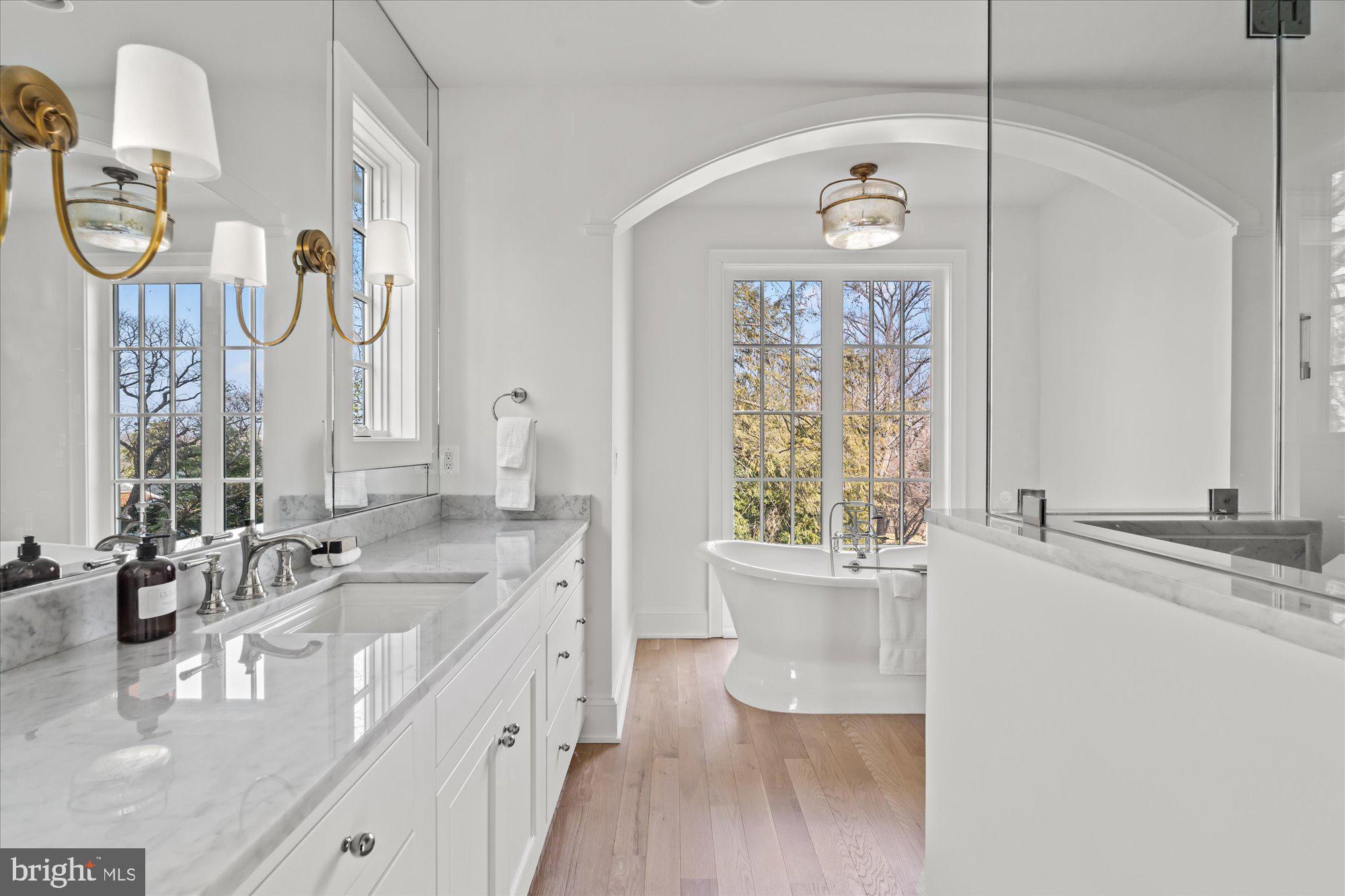 ARLINGTON - Residential