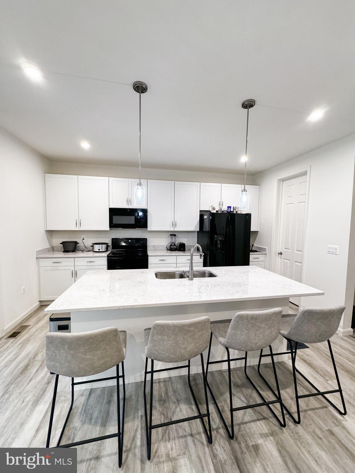 HOPYARD FARM - Residential Lease