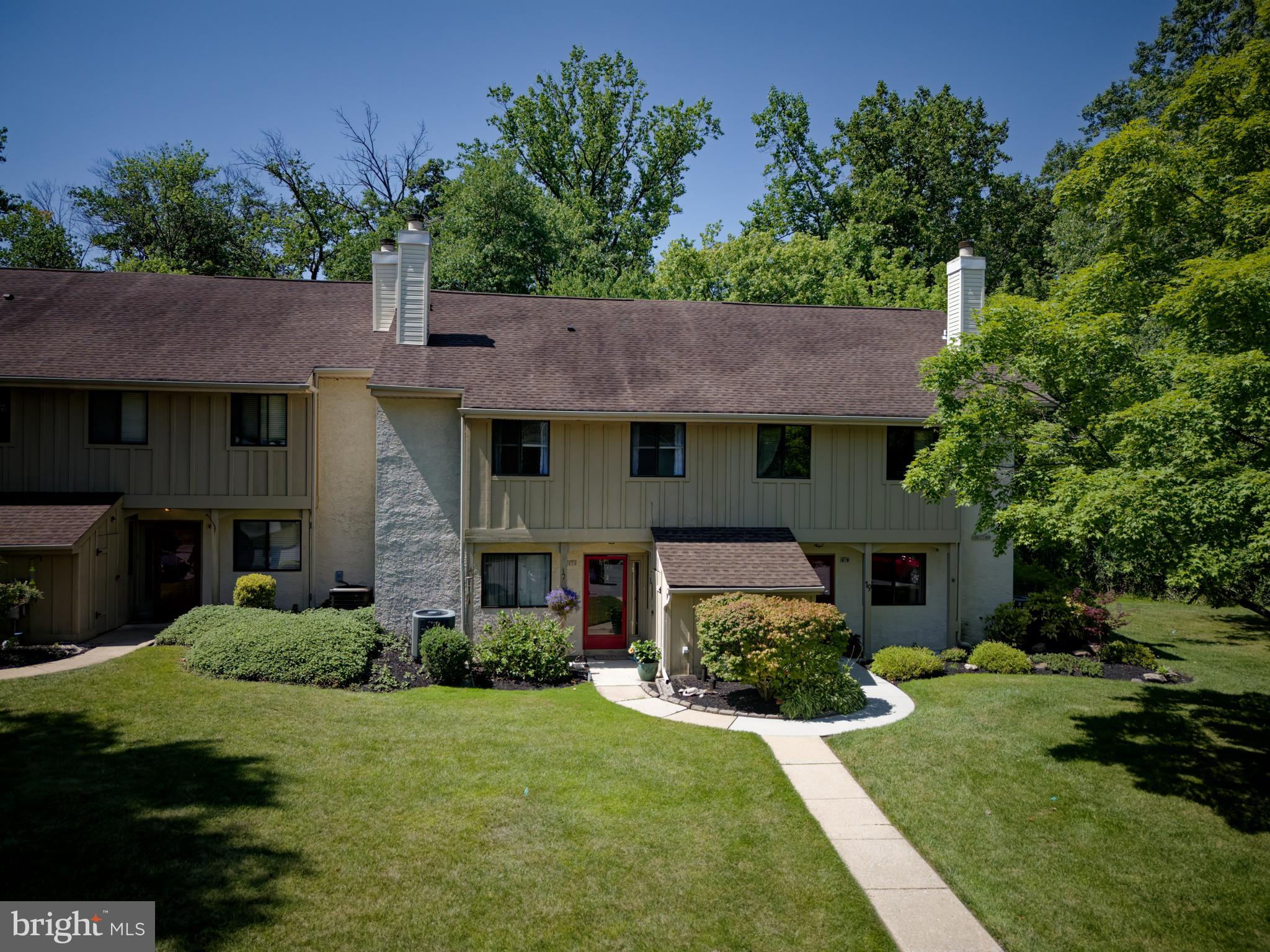 BRINTON WOODS - Residential