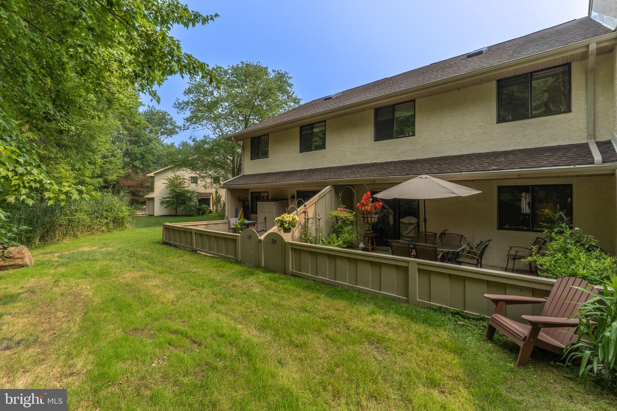 BRINTON WOODS - Residential