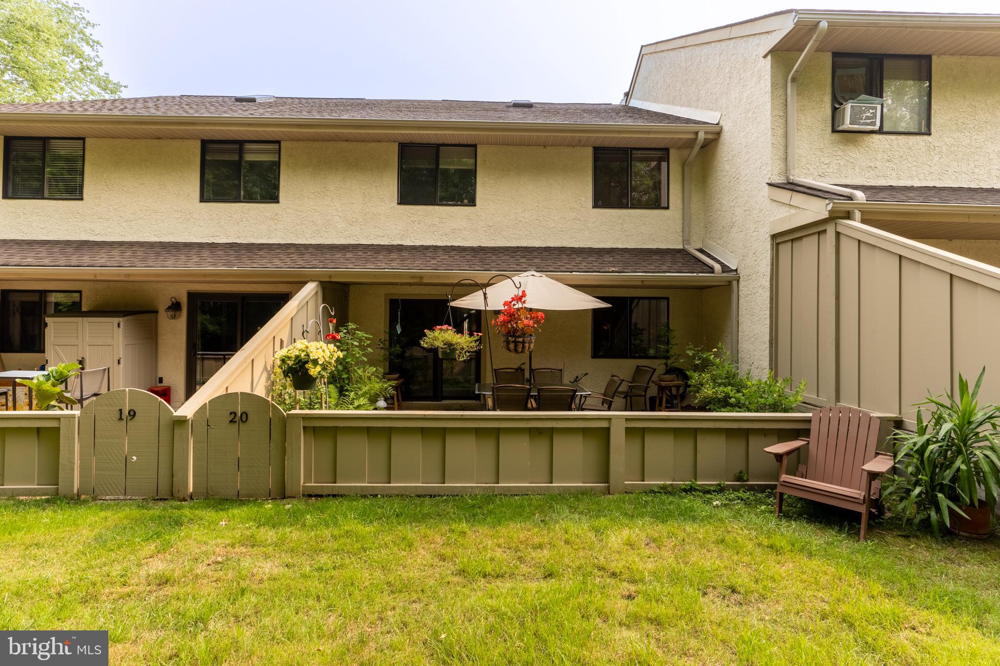 BRINTON WOODS - Residential