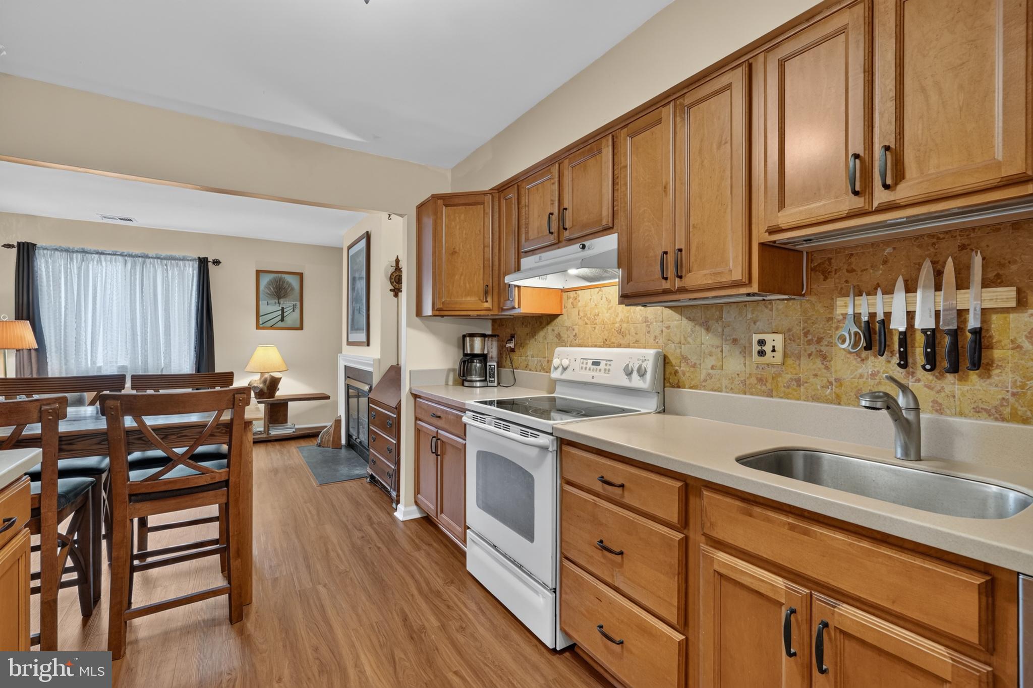 BRINTON WOODS - Residential