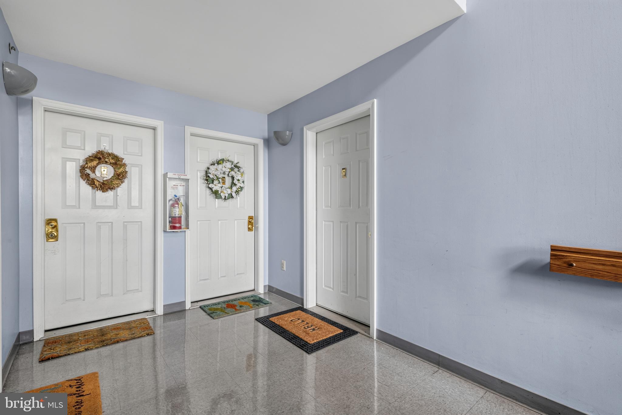 VILLAGE OF MONTGOMERY RUN - Residential