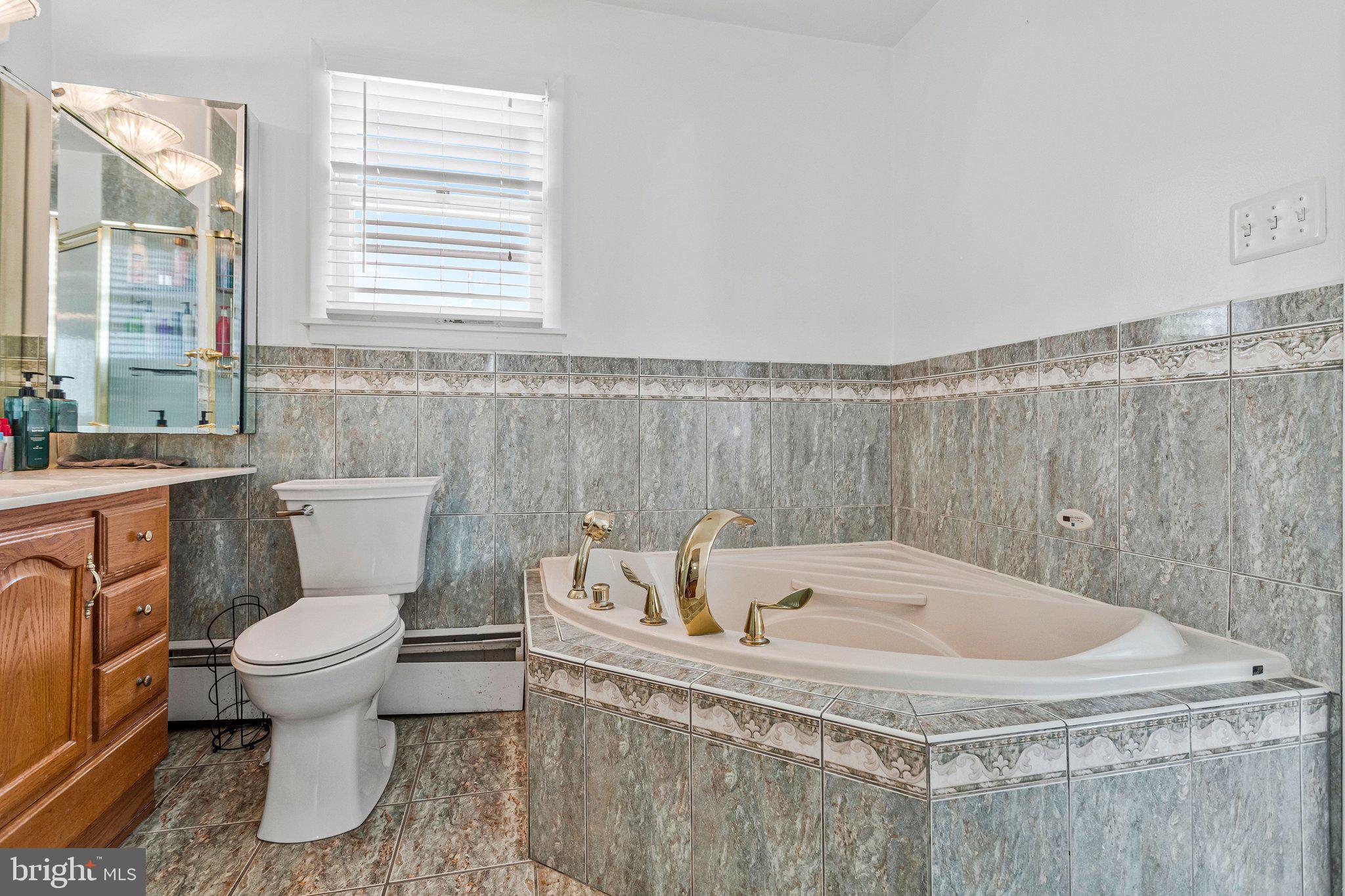 BAYCREST - Residential